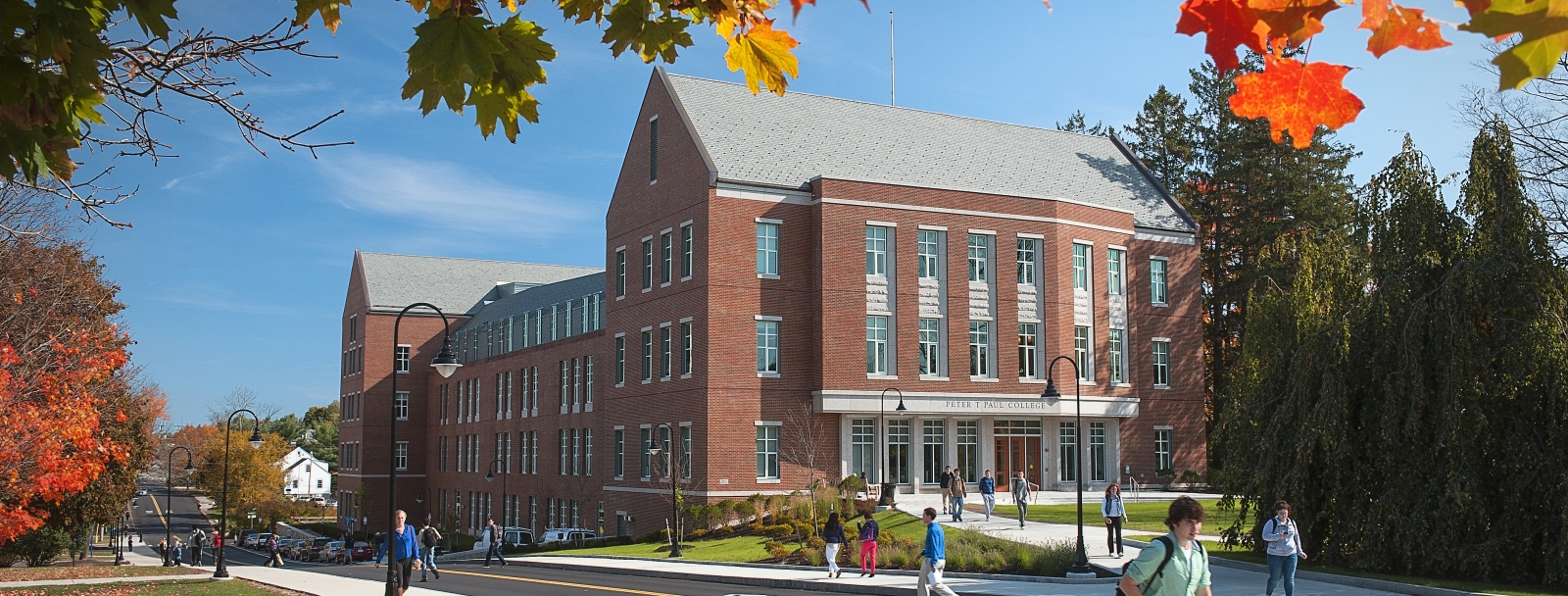Rosenberg International Franchise Center | Peter T. Paul College of  Business and Economics