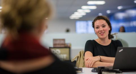 Student at desk in Semester in the City Boston internship