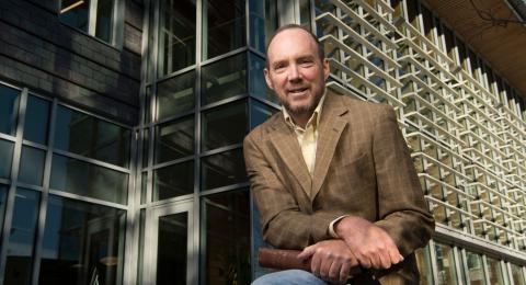 Professor of economics Bruce Elmslie studies international economics