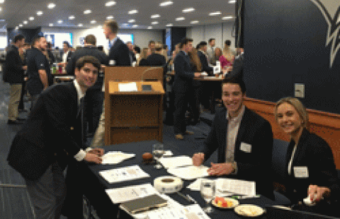 students UNH sales networking night