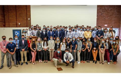 2021 UNH Sales Speed Sell group photo