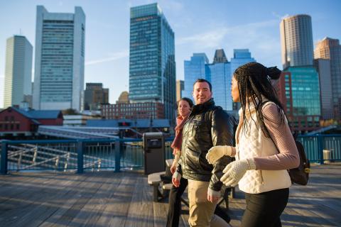 UNH students walk through the city of Boston